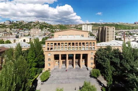 Ermenistan üniversiteleri